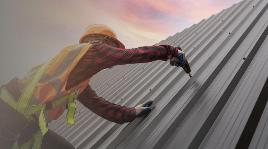 Professional gutter cleaning in Bradford, TN